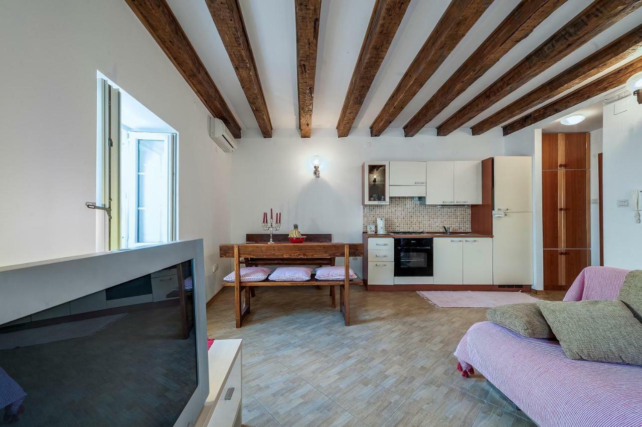 Aligator Apartmán Primošten